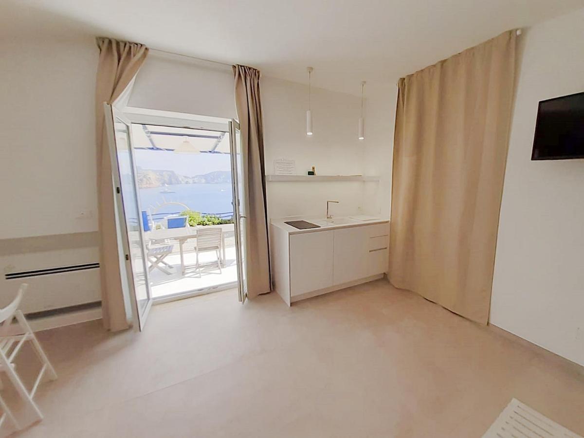 Maridea - Les Suites Du Soleil Ponza Exterior photo