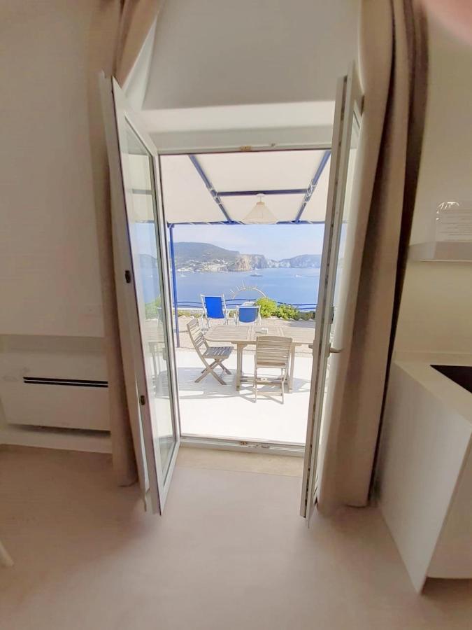Maridea - Les Suites Du Soleil Ponza Exterior photo