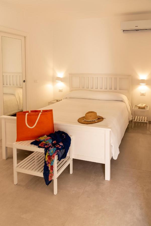 Maridea - Les Suites Du Soleil Ponza Exterior photo
