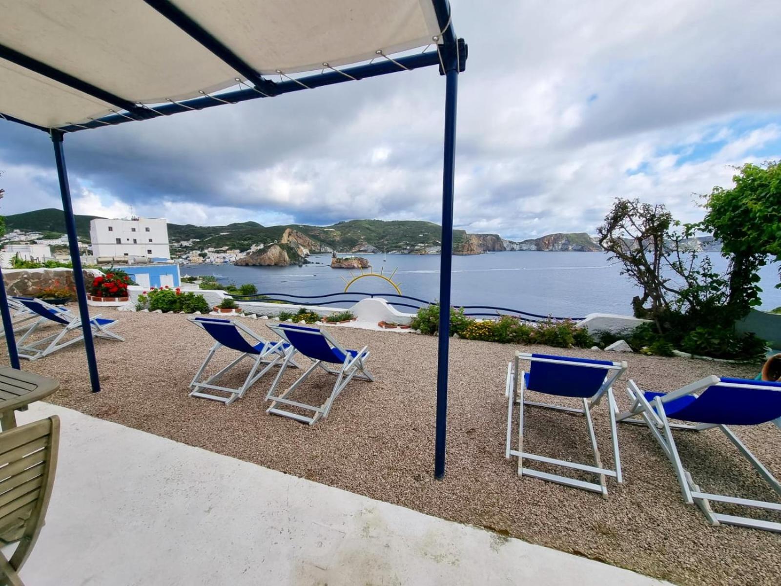 Maridea - Les Suites Du Soleil Ponza Exterior photo
